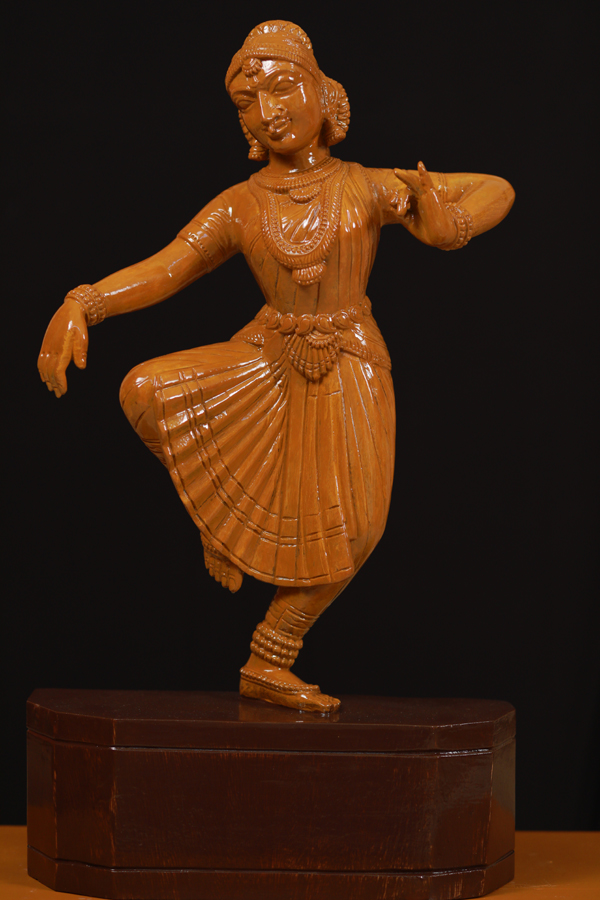 KSWB11 - Wooden Bharatanatyam girl in lasya form 24 - 1