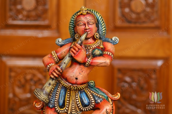 Wooden Dancing girl statue with pipi