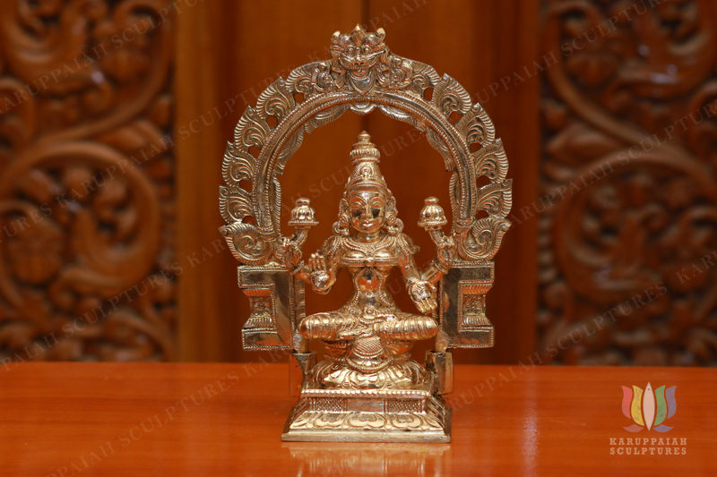 KSPM55 – Panchaloha Bronze Mahalakshmi Seated With Prabhavali 7″