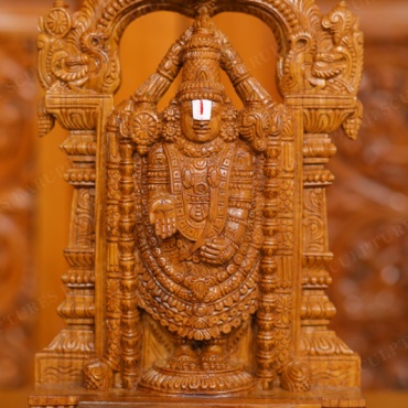 KSWV33 – Wooden VENKATACHALAPATHI 12″ - Image 3