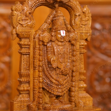 KSWV33 – Wooden VENKATACHALAPATHI 12″ - Image 4