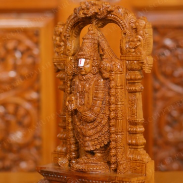 KSWV33 – Wooden VENKATACHALAPATHI 12″ - Image 5